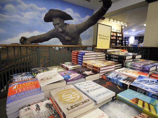 Sept. 6, 2013: Inside the Barnes & Noble in downtown’s Sundance Square in Fort Worth.